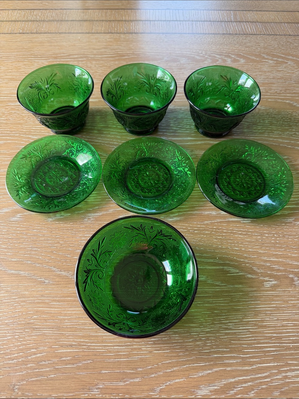 Anchor Hocking Vintage Emerald Green Pressed Glass Dessert Bowls and Plates Set
